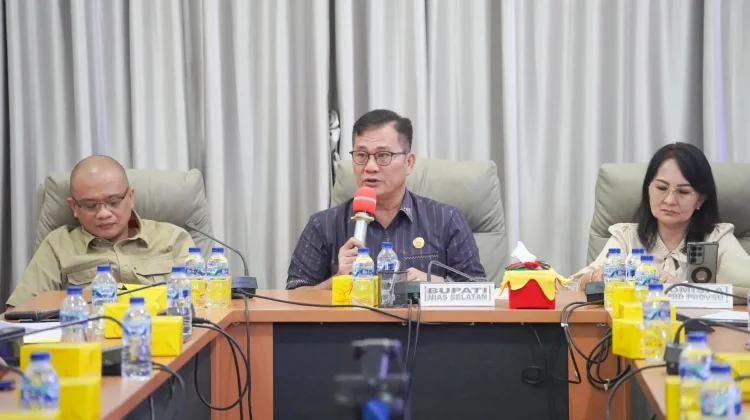 Bupati Sokhiatulo Laia Terima Kunjungan Komisi A