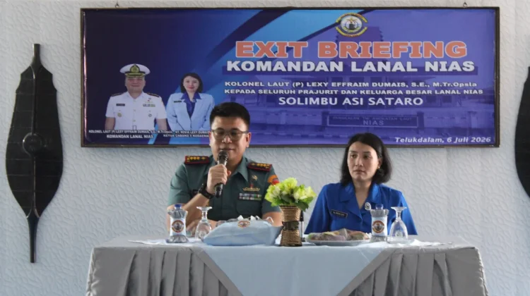 Lanal Nias Gelar Exit Briefing jelang Sertijab