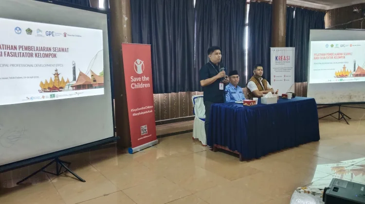 Program KREASI Gelar Pelatihan Pembelajaran Sejawat