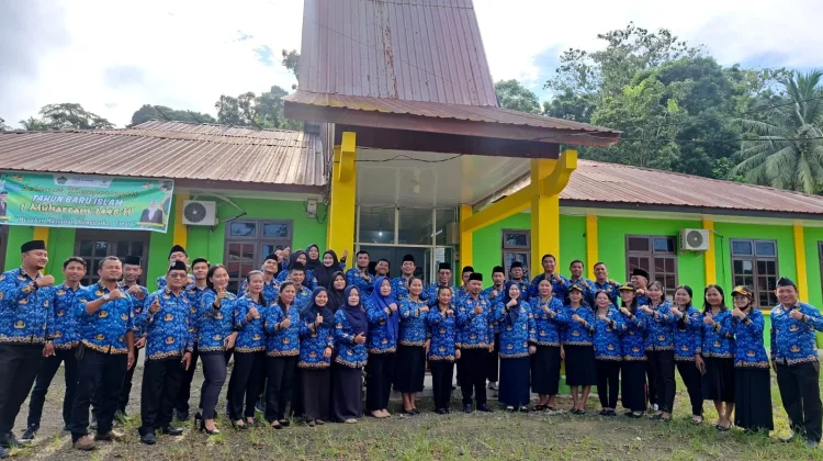Kemenag Nisel Laksanakan Upacara Peringatan Hari Anak ke-42