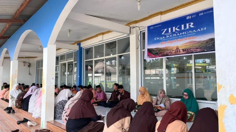 Sambut Hari Kemerdekaan, MTsN Nisel Gelar Zikir Bersama