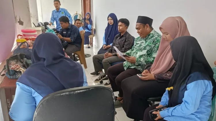 KUA Pulau-Pulau Batu Sosialisasikan Program GEBER MAS di MIN 2 Nisel