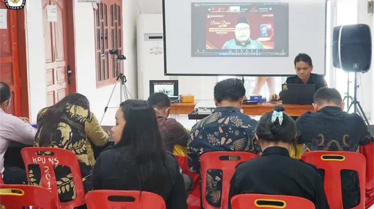 KPU Nisel Laksanakan Bedah Buku Tahap II Bertema Pencalonan