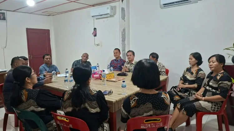 Sekdisdik Nisel Ajak Pihak SDN Botoholitano Bersinergi Majukan Pendidikan