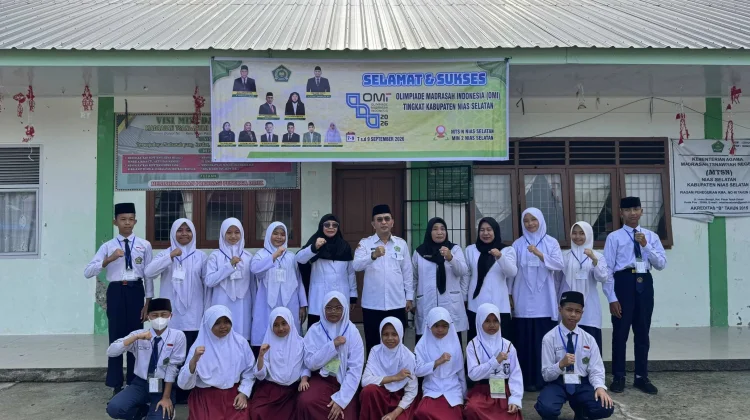 Kakan Kemenag Fadlin Gea Buka OMI 2026 di MTsN Nisel