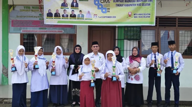 Kakan Kemenag Fadlin Gea Tutup Pelaksanaan OMI Tingkat Kabupaten Nisel