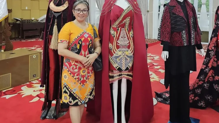 Hari Batik Nasional Momentum Angkat Wastra Khas Nias