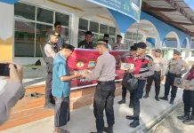 HUT Sabhara Ke-74, Satsamapta Polres Nias Selatan Berbagi