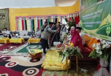 Tradisi Tepung Tawar sebelum Keberangkatan Calon Jemaah Haji