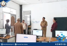 Wabup Nias Selatan Tinjau Pelaksanaan UTBK SMK 1 Telukdalam