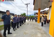 Ketua Bawaslu Nisel Ajak Jajarannya Jaga Integritas