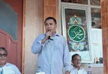 Serahkan Hewan Qurban, Wabup Nisel Ucapkan Selamat Idul Adha kepada Warga