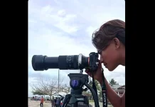 Fotografer Sorake Abadikan Aksi Peselancar Lokal dan Mancanegara