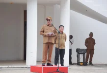 Bupati Nias Selatan Pimpin Upacara Bendera Mingguan