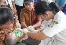 Pelaksanaan Imunisasi di Desa Sondregeasi Berjalan Sukses