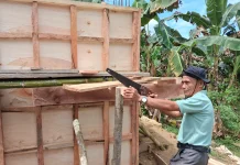 Tokoh  Adat Idala Jaya  Apresiasi Program Air Bersih Idala Jaya