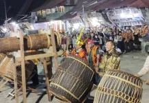 Menteri Kebudayaan, Fadli Zon, Buka Bawomataluo Expo IV Secara Resmi