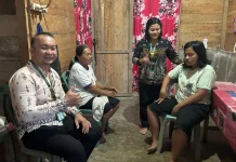 Penyuluh Agama Kristen Kunjungi Keluarga Lansia