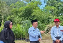Kakan Kemenag Nisel Tinjau Tanah Hibah dari Warga di Kecamatan O'ou
