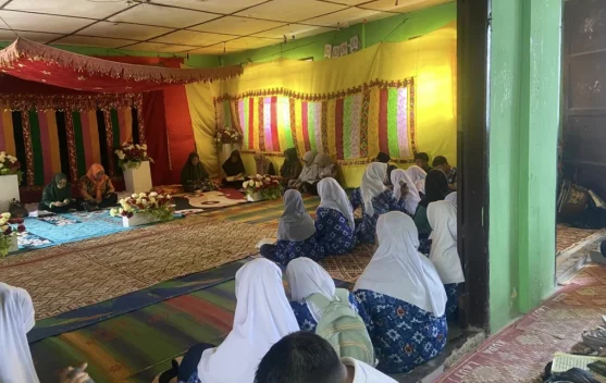 Tutup Kegiatan Pesantren Ramadan, MTsN Nias Selatan Gelar Khataman Al-Quran