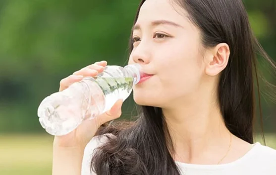Pentingnya Konsumsi Air Putih Bagi Kesehatan Tubuh Kita
