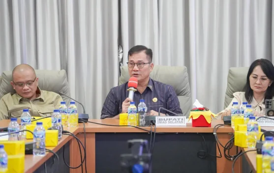 Bupati Sokhiatulo Laia Terima Kunjungan Komisi A