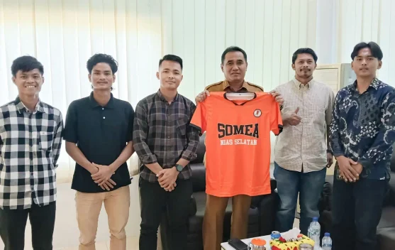 Wabup Nias Selatan Dukung Somea FC Bertanding