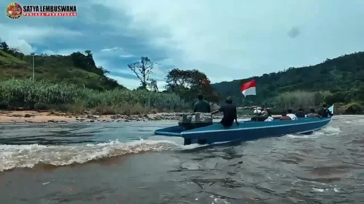 Satgas Pamtas Satya Lembuswana Memastikan Wilayah Perbatasan Aman Kondusif