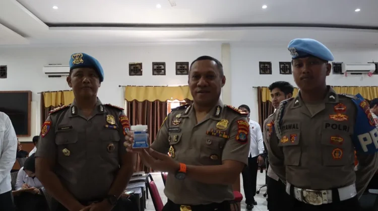 Puluhan Personel Polres Nunukan Melakukan Tes Urine