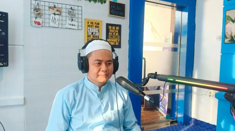 Ustadz Husni: Puasa Ajarkan Sabar Hindari Debat Panas