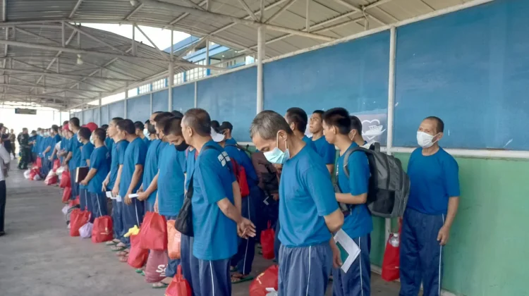 Camat Nunukan Meminta Setiap WNI Memiliki Dokumen Resmi