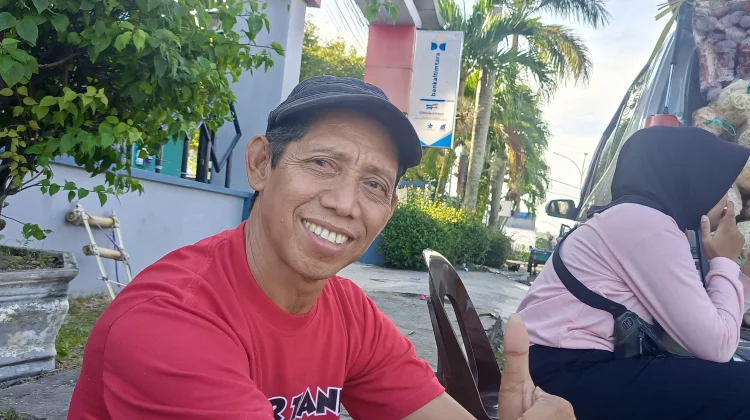 Pedagang Pasar Tani Nunukan Ikut Jaga Kebersihan Alun-Alun