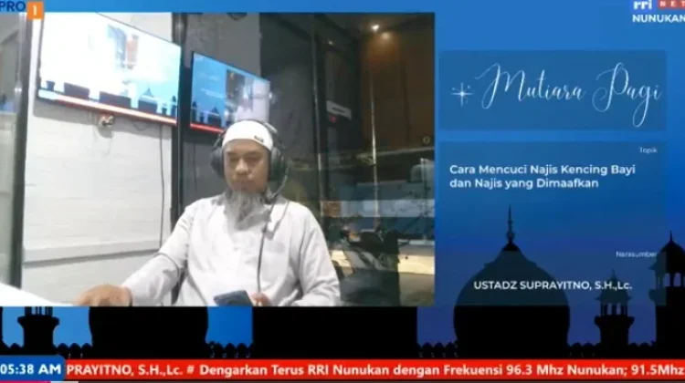 Bersuci dari Najis, termasuk Cara Membersihkan Kencing Bayi