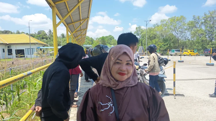 Nikmati Suasana Berbeda, Warga Nunukan Pilih Liburan di Pulau Sebatik