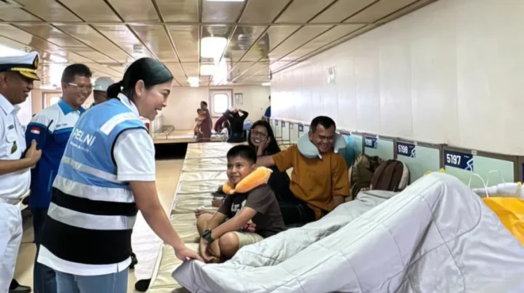 Minim Tenaga Medis di Kapal, Pelni Wajibkan Pasien Bawa Pendamping