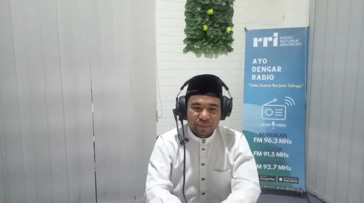 Pemaknaan Cinta Ilahiah dalam Kehidupan Modern