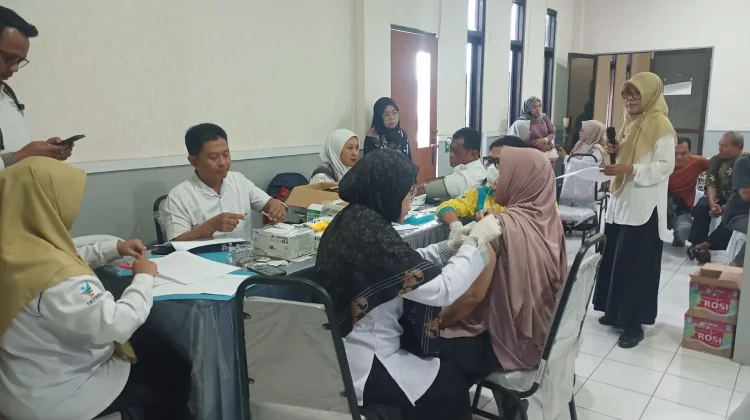 Ratusan Jemaah Haji Asal Kabupaten Nunukan Mendapatkan Layanan Vaksinasi