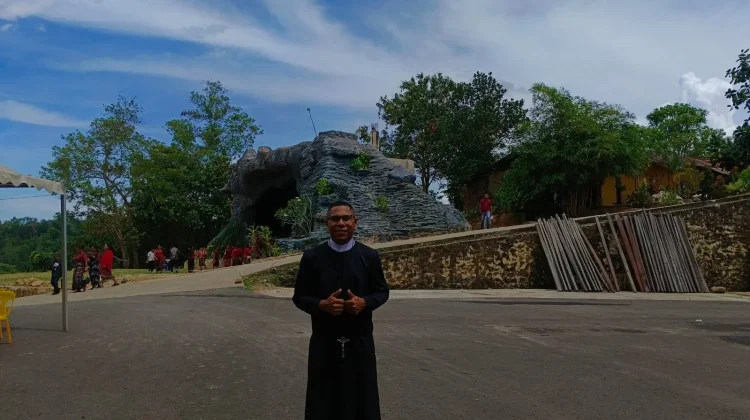 Frater Anselmus Maknai Jumat Agung Sebagai Pertobatan Sejati