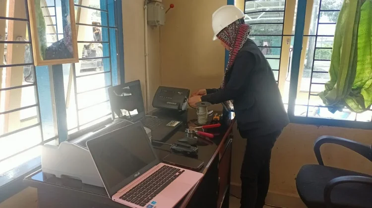 Ditjen Kemendag Melakukan Pengujian Timbangan Jembatan di Nunukan