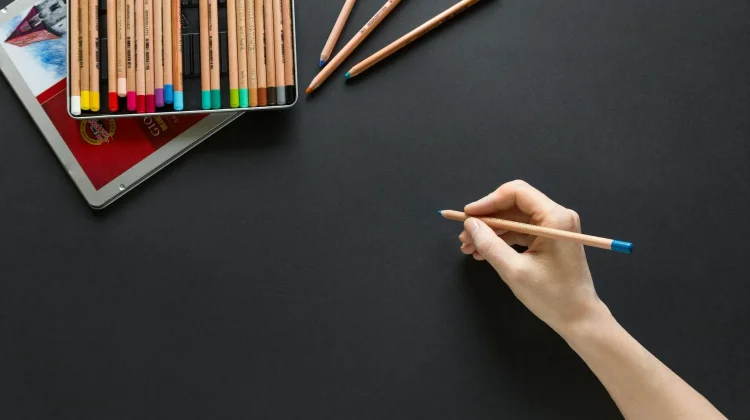 Bukan Cuma untuk Anak-Anak, Kenali 6 Jenis Crayon untuk Meningkatkan Kualitas Karya