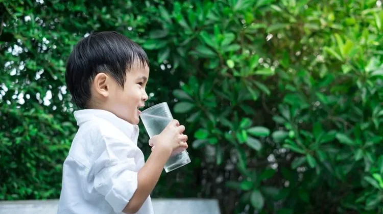 Dehidrasi pada Anak Perlu Diwaspadai, Orang Tua Diminta Kenali Gejalanya
