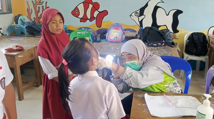 Ratusan Siswa SDN 002 Nunukan Ikuti Cek Kesehatan Gratis