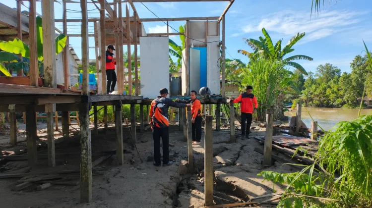 Banjir Kiriman Malaysia Berangsur Surut, Aktivitas Warga Mulai Normal