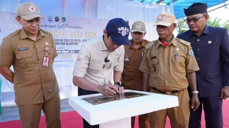 Amsah Toni Jurda Resmi Dilantik Jadi Pj Kades Sei Kapal Jaya Taka