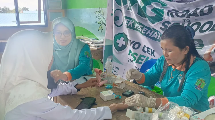 Puskesmas Nunukan Periksa Gizi dan Kolesterol Guru