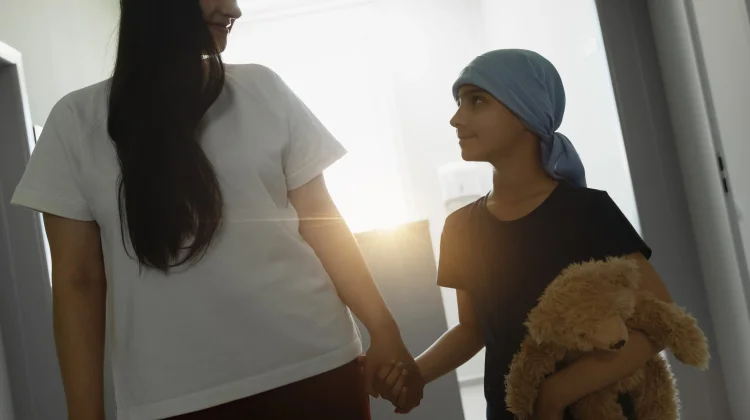 Orang Tua Perlu Pahami Efek Samping Terapi Kanker