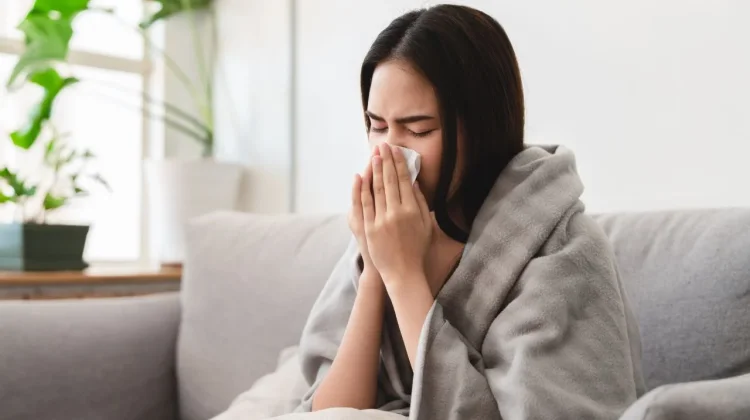 7 Hal yang Dapat Dilakukan di Rumah saat Mengalami Flu