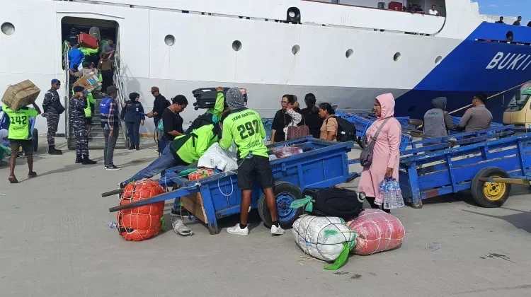 Libur Sekolah, Pelni Diskon Tiket 30 Persen