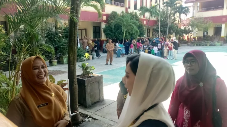 Bunda PAUD Nunukan Monitoring SPMB di SDN 004 Nunukan Timur