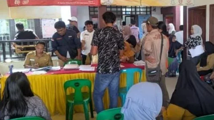 Sebatik: DISDUKCAPIL Terbitkan 176 Akta Kelahiran dan 190 Warga Perekaman KTP